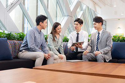 商務(wù)咨詢 企業(yè)航程中的專業(yè)領(lǐng)航員